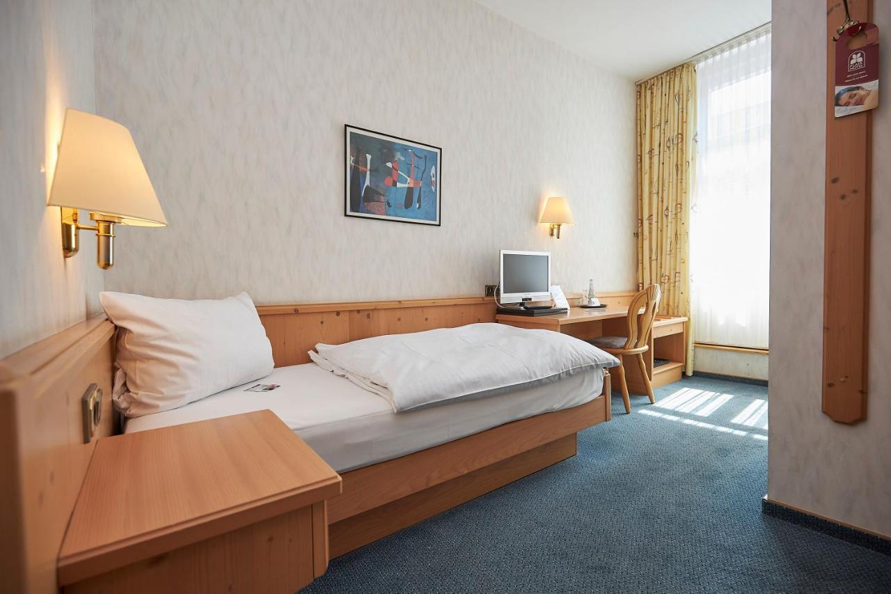 Hotel Bergischer Hof Windeck Extérieur photo